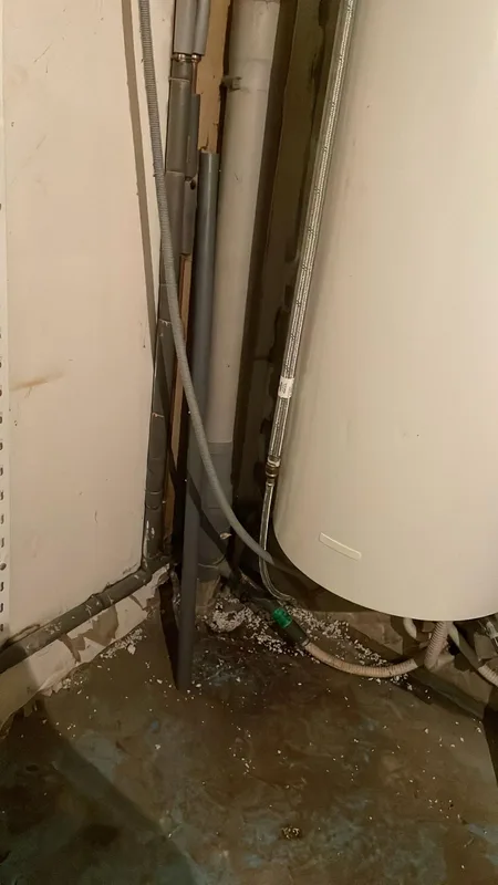 Raccordement d'un chauffe-eau avec flexible inox